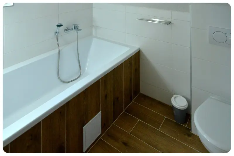 Kúpeľňa s vaňou v Chalet Björn